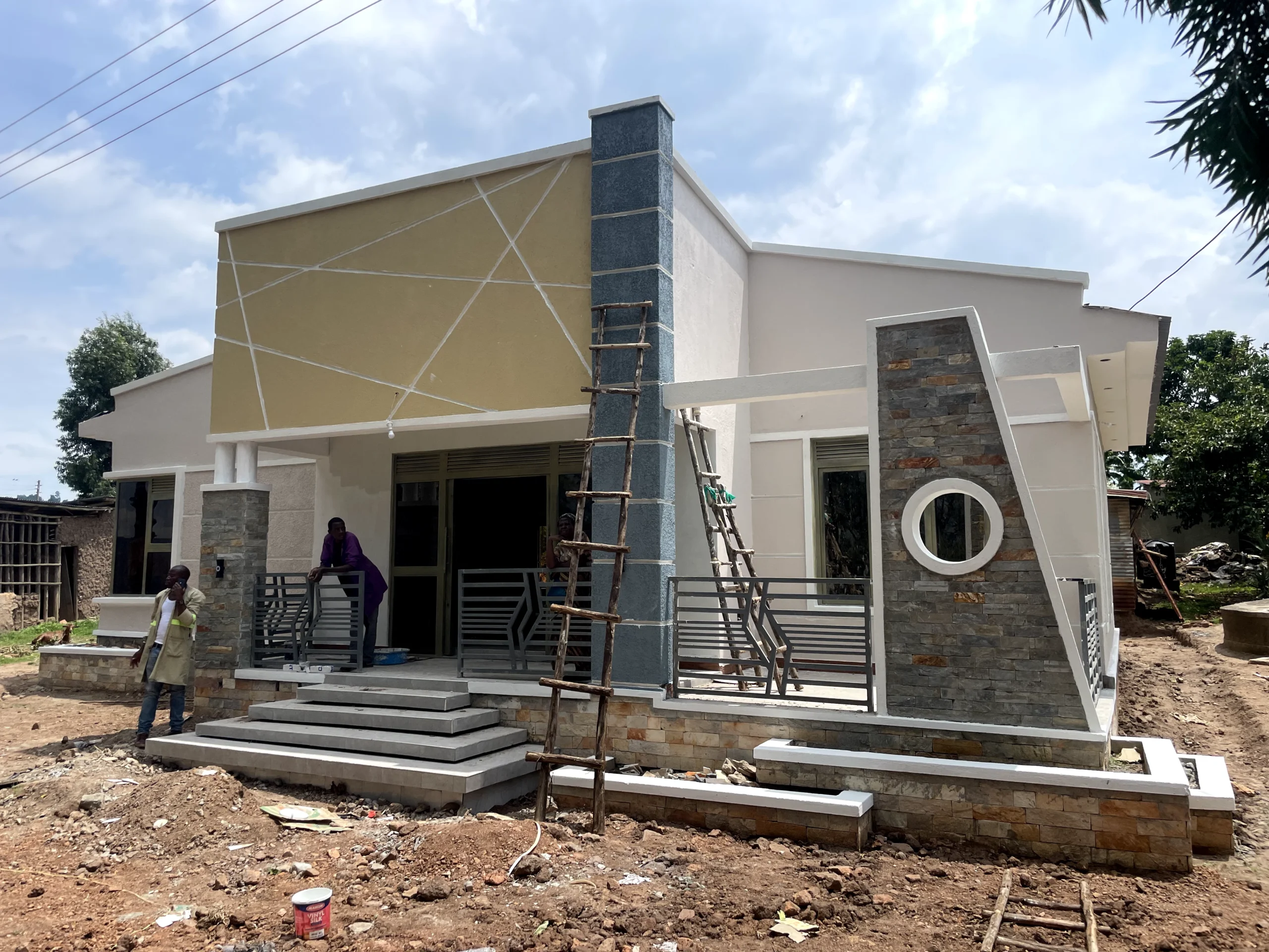 CJN — 3-Bedroom House — Nyakayoko, Mbarara